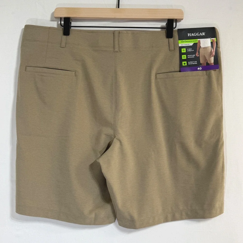 Haggar Performance Shorts Mens 40 Khaki Tan 4-Way Stretch Moisture Wicking 8.5in